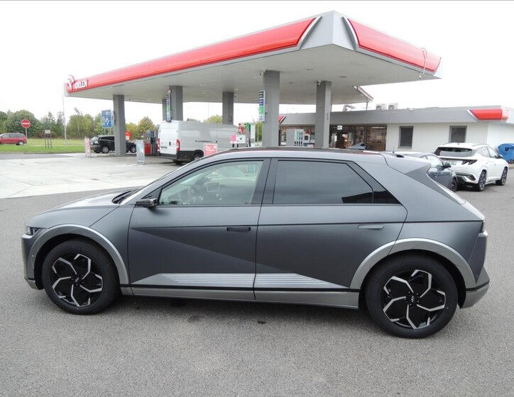 Hyundai Ioniq 5 SUV / Terénní 1,0 239 kw