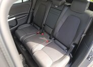 Mercedes-Benz GLB SUV / Terénní 1,3 l 120 kw