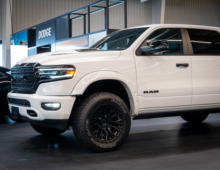Dodge RAM Pick-up 5,7 l 291 kw