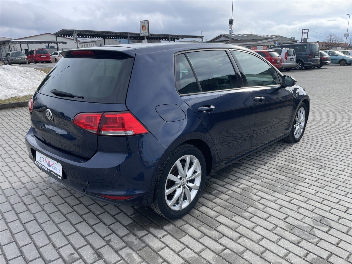 Volkswagen Golf Hatchback 1,6 l 77 kw