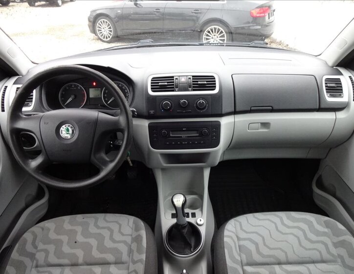 Škoda Fabia 32