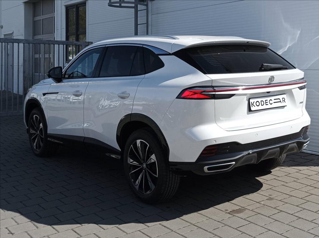 MG HS SUV / Terénní 1,5 l 125 kw