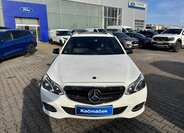 Mercedes-Benz Třídy E Kombi 2,1 l 125 kw