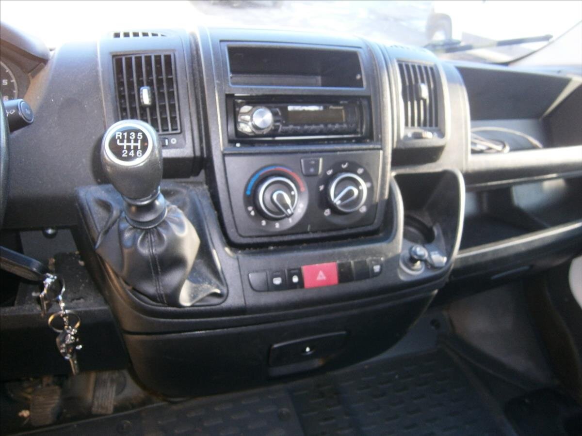 Peugeot Boxer Ostatní 2,2 l 81 kw