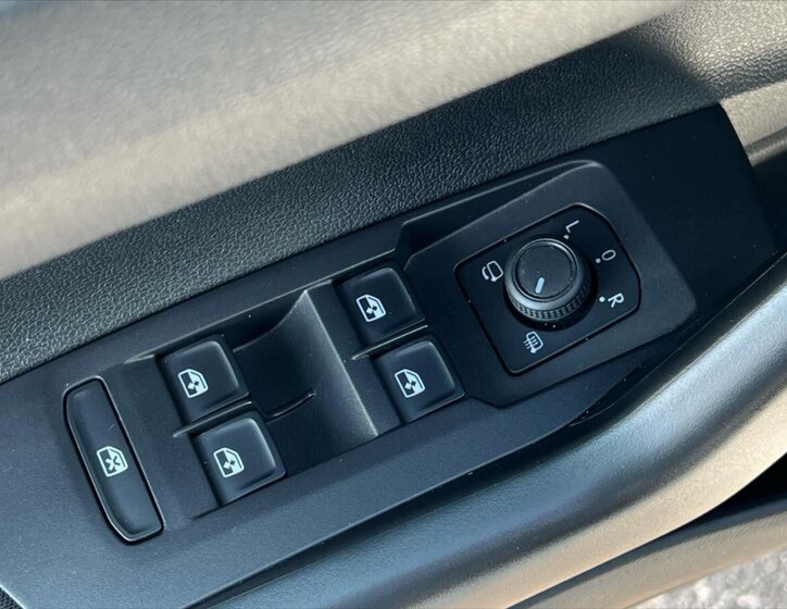 Volkswagen Taigo Hatchback 999,0 81 kw