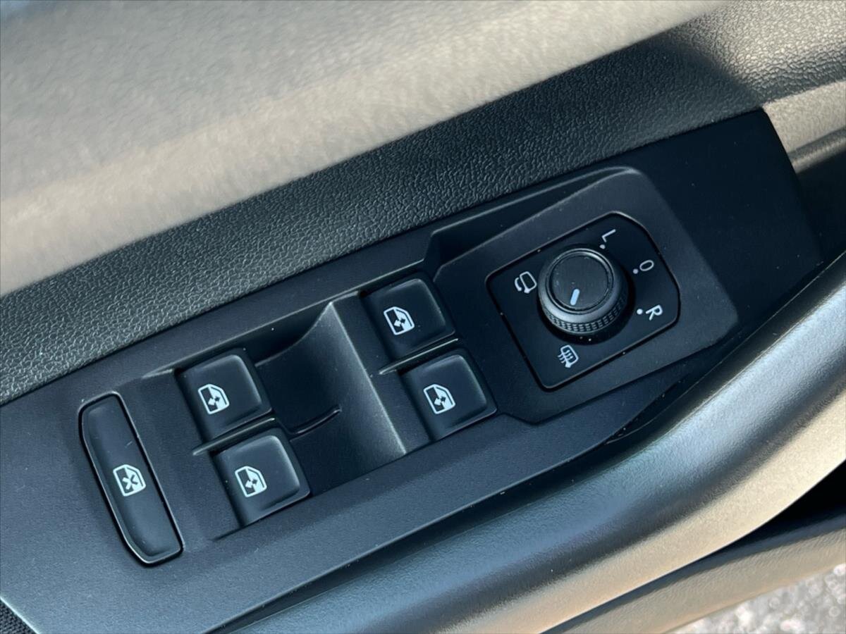 Volkswagen Taigo Hatchback 999,0 81 kw