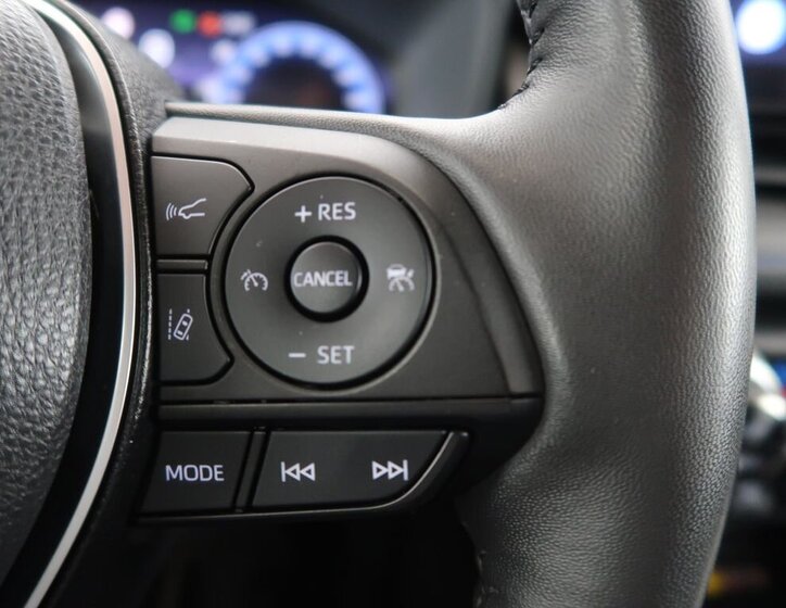 Toyota RAV4 SUV 2,5 l 131 kw