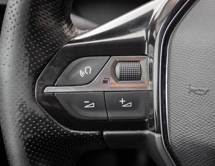 Peugeot Rifter VAN-Minibus 1,5 l 96 kw