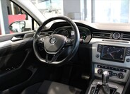 Volkswagen Passat 12