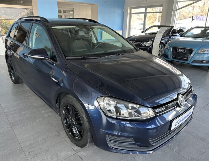 Volkswagen Golf Kombi 1,6 l 81 kw