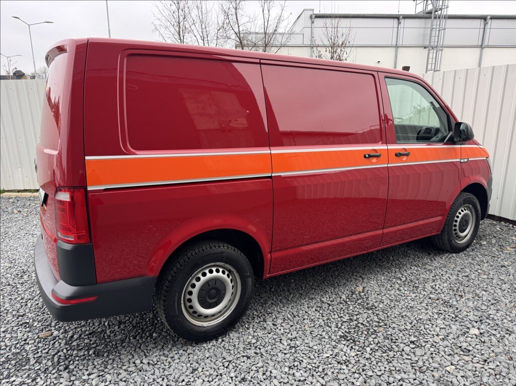 Volkswagen Transporter Skříň 2,0 l 110 kw