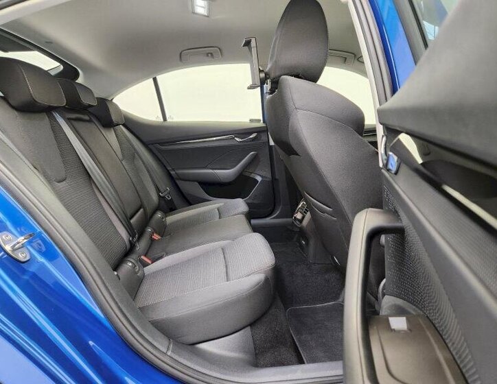 Škoda Octavia Sedan / Limuzína 1,5 l 110 kw