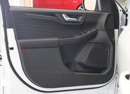 Ford Kuga SUV / Terénní 2,0 l 140 kw