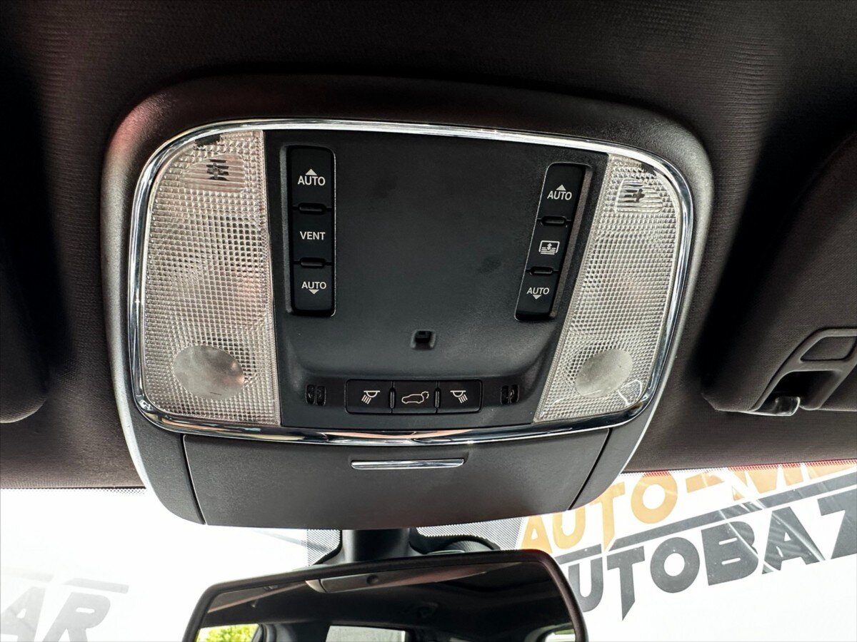 Jeep Grand Cherokee Kombi 3,0 l 184 kw