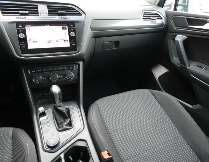 Volkswagen Tiguan Allspace SUV / Terénní 2,0 l 140 kw