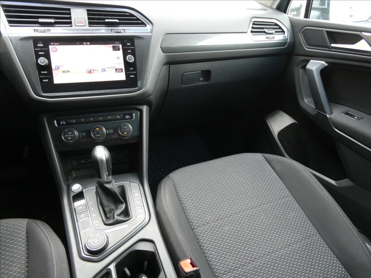 Volkswagen Tiguan Allspace SUV / Terénní 2,0 l 140 kw