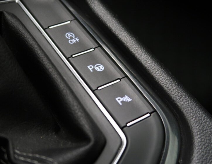 Volkswagen Tiguan SUV / Terénní 2,0 l 140 kw