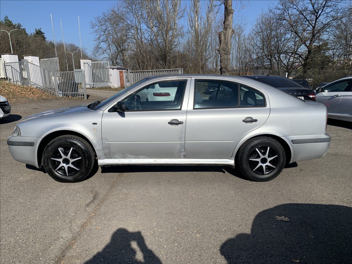 Škoda Octavia Liftback 1,4 l 55 kw