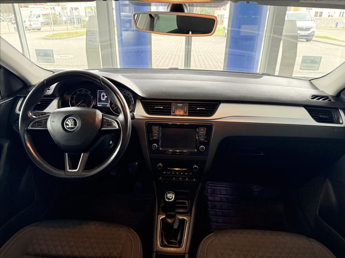 Škoda Rapid Hatchback 999,0 81 kw