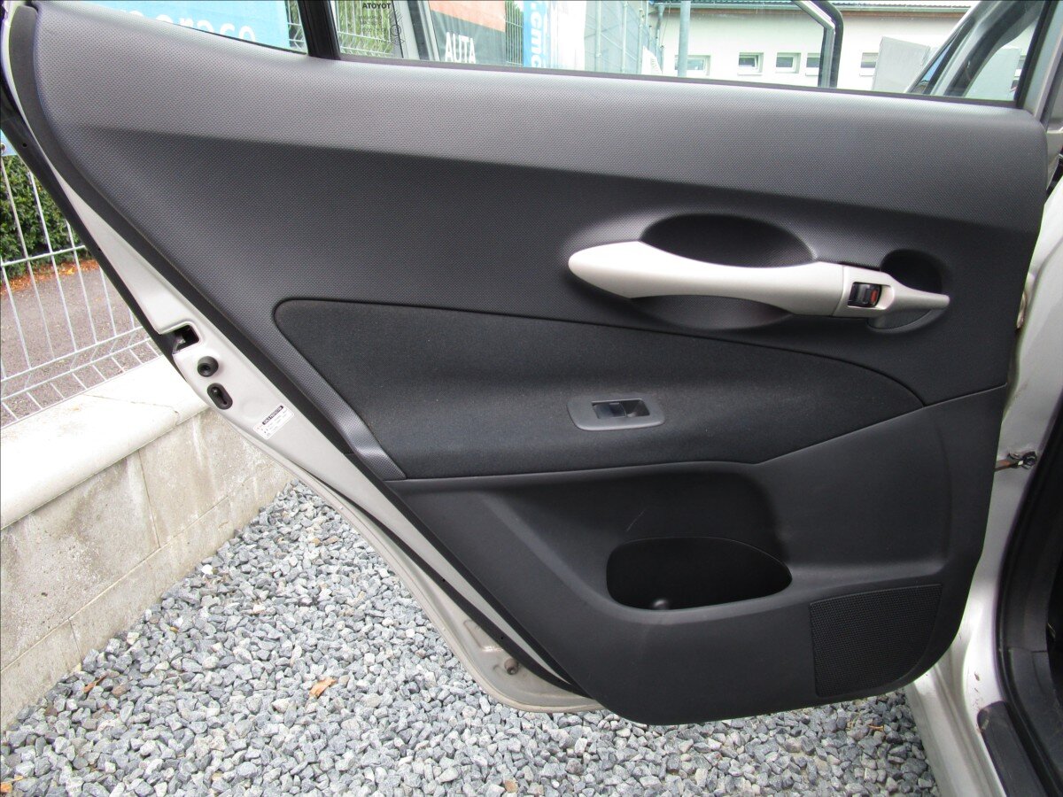 Toyota Auris Hatchback 1,4 l 66 kw