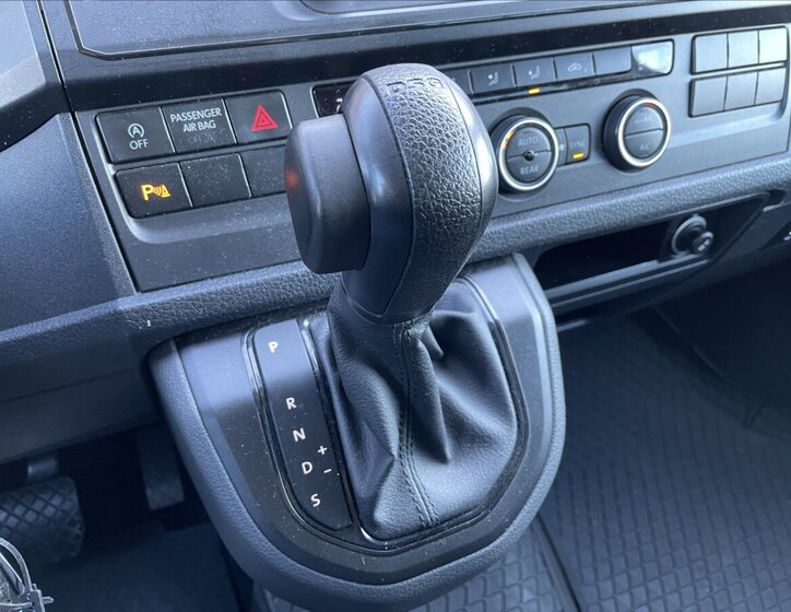 Volkswagen Caravelle Ostatní 2,0 l 110 kw