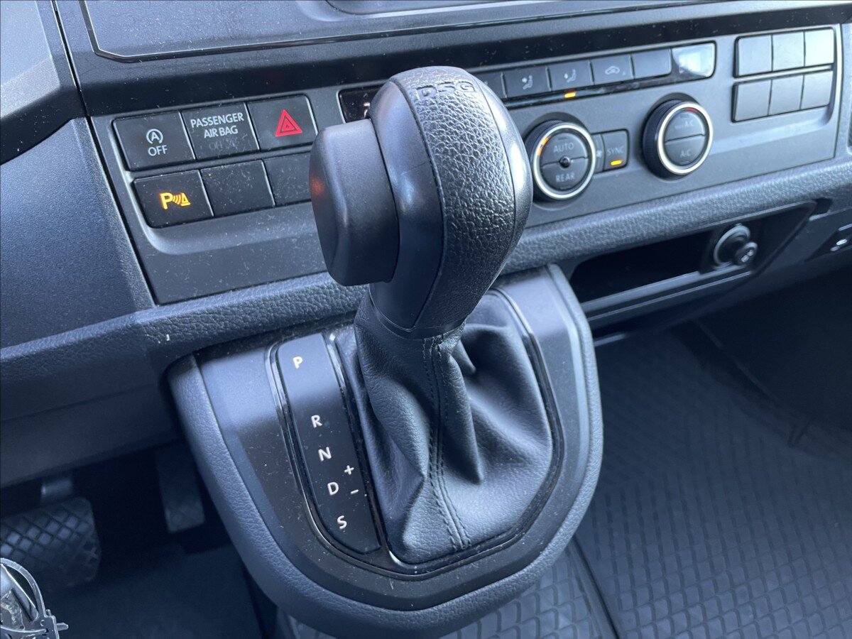 Volkswagen Caravelle Ostatní 2,0 l 110 kw