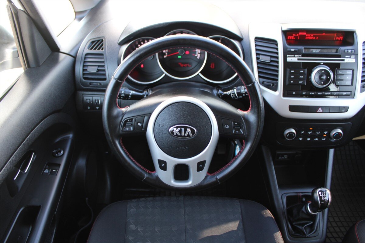 KIA Venga Hatchback 1,4 l 66 kw