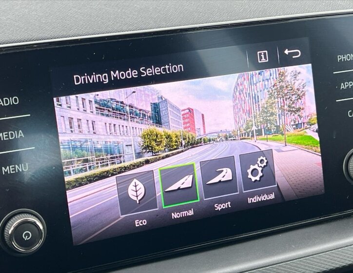 Škoda Kamiq Hatchback 999,0 81 kw