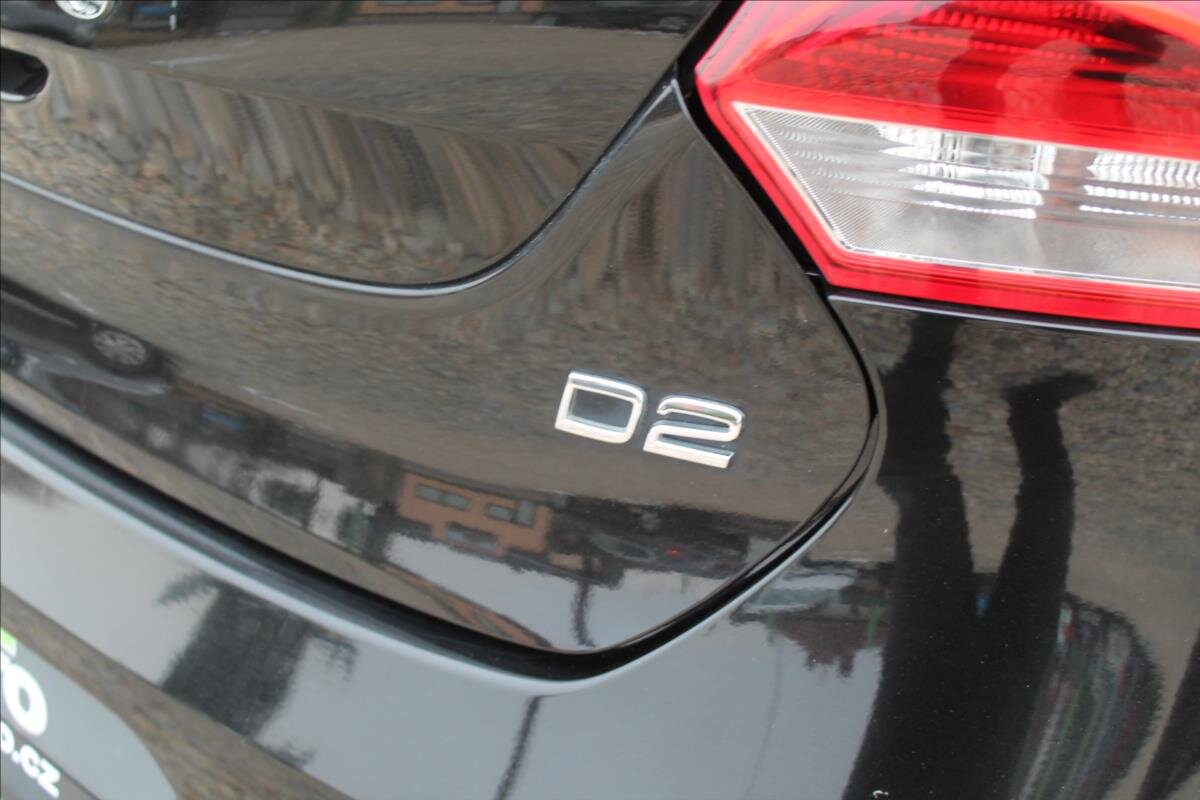 Volvo V40 Hatchback 2,0 l 88 kw