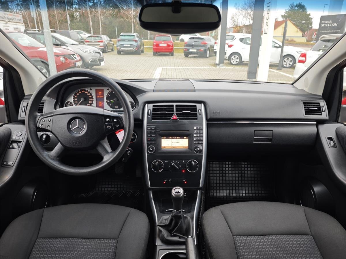 Mercedes-Benz Třídy B MPV 2,0 l 100 kw