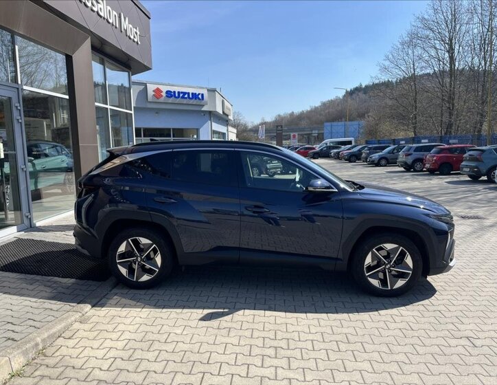 Hyundai Tucson SUV / Terénní 1,6 l 118 kw