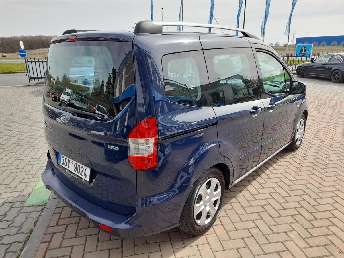 Ford Tourneo Courier MPV 998,0 74 kw