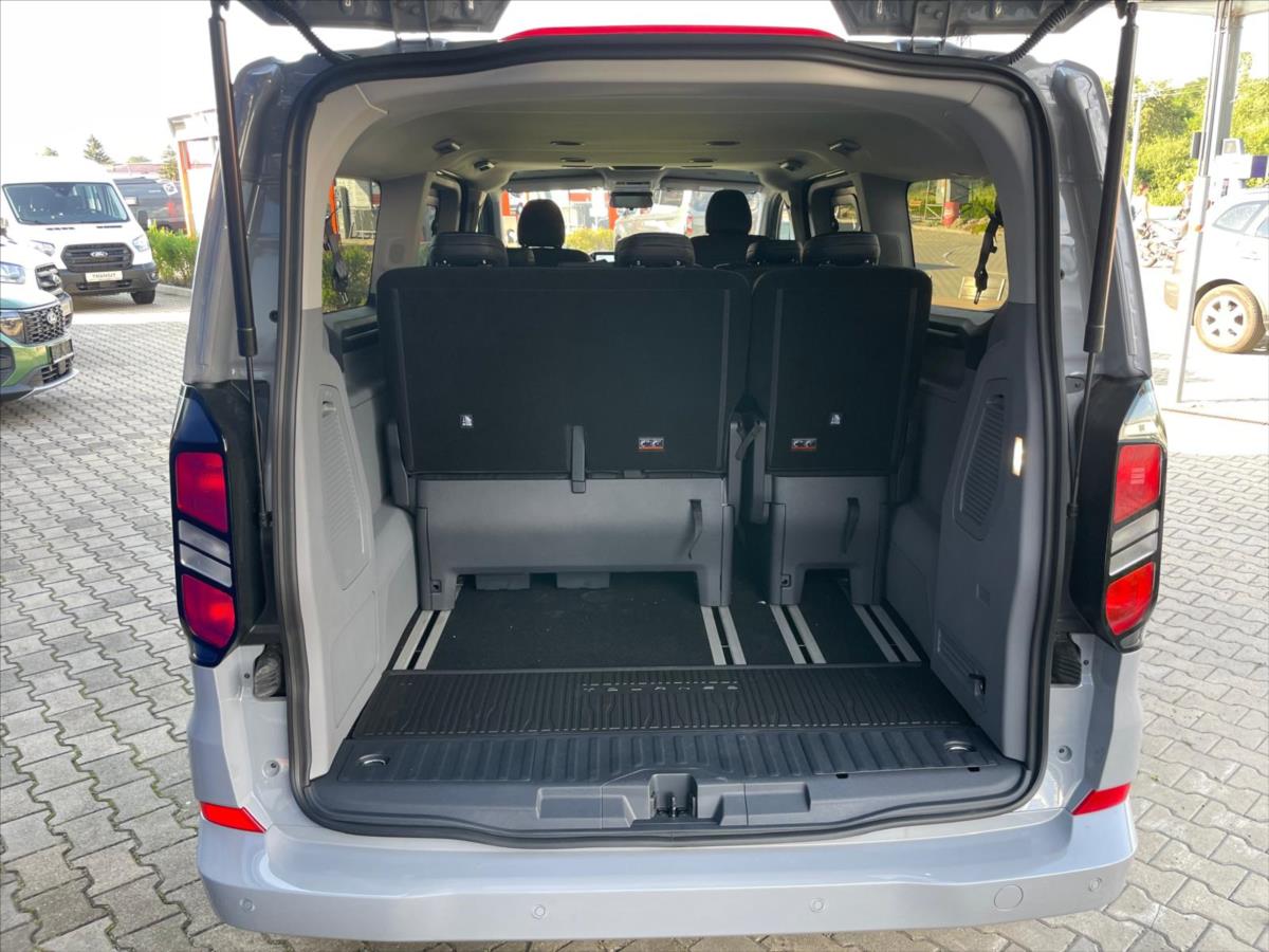 Ford Tourneo Custom Kombi 2,0 l 125 kw