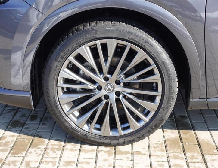 Lexus RX 350h 8