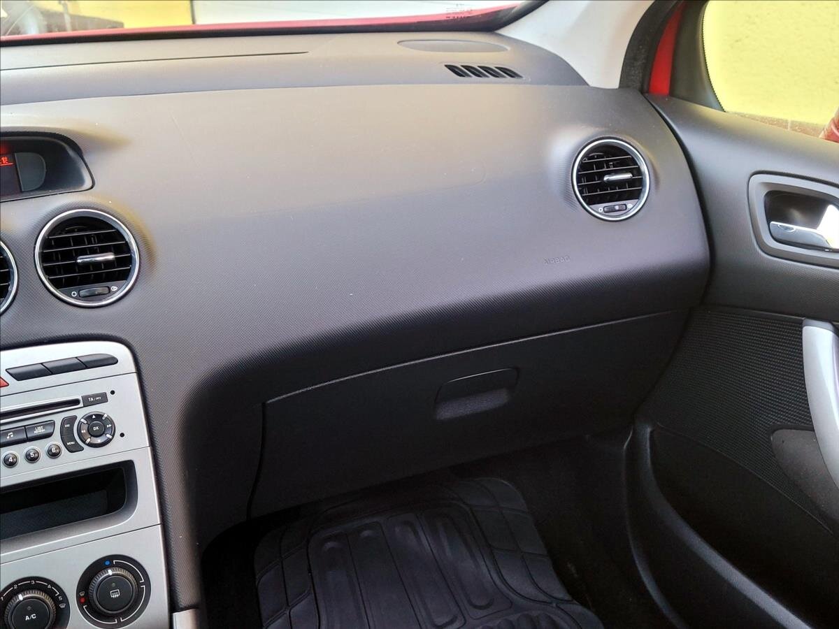 Peugeot 308 Kombi 1,6 l 88 kw