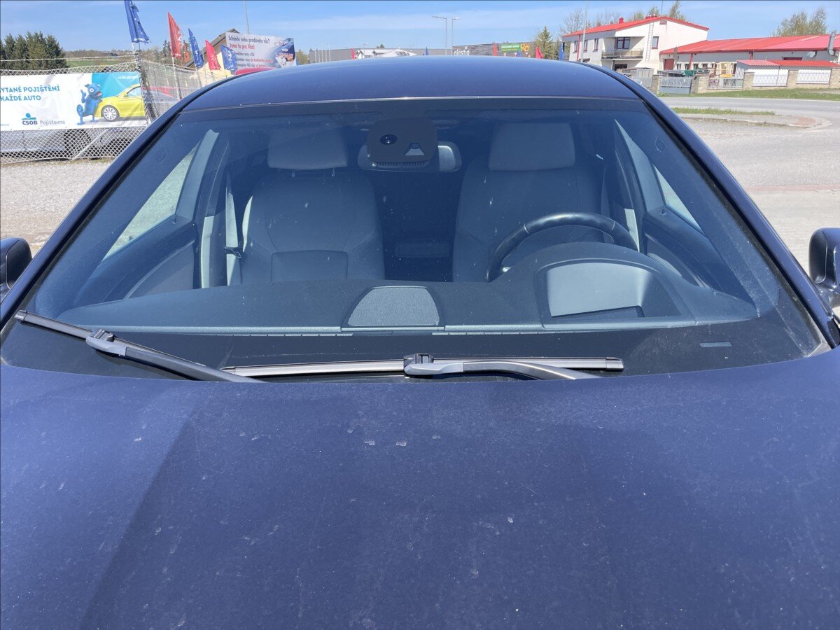 BMW Řada 5 Kombi 3,0 l 180 kw