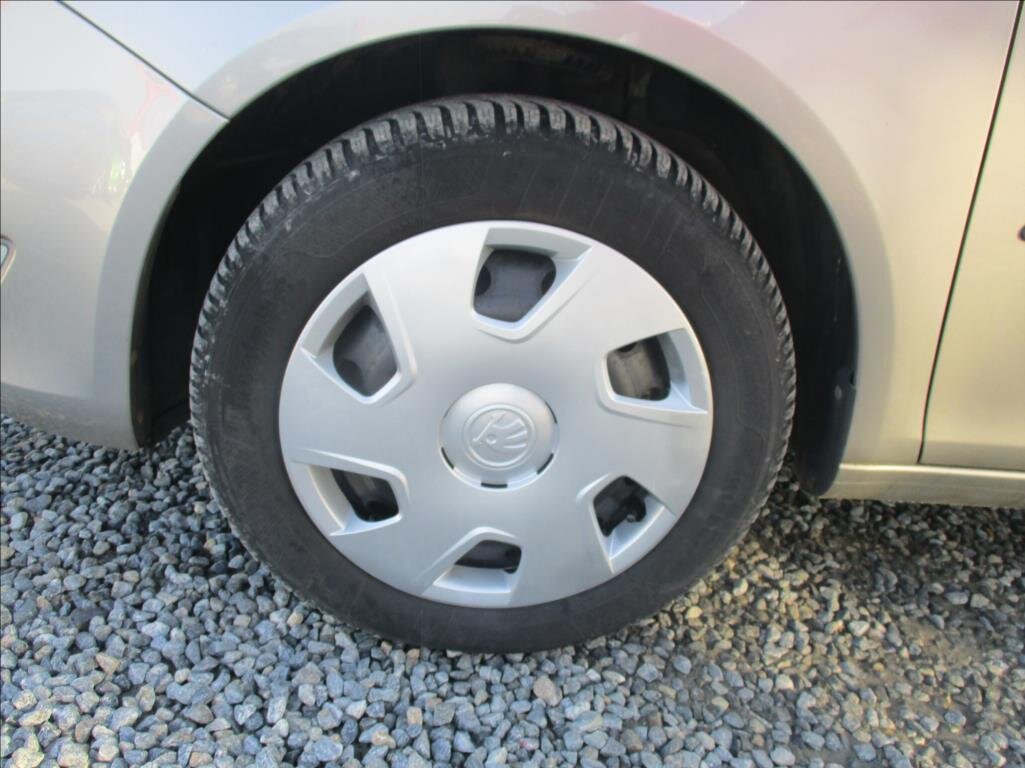 Škoda Roomster Kombi 1,4 l 63 kw