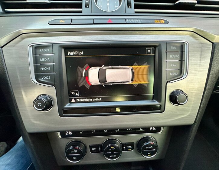 Volkswagen Passat Kombi 2,0 l 110 kw