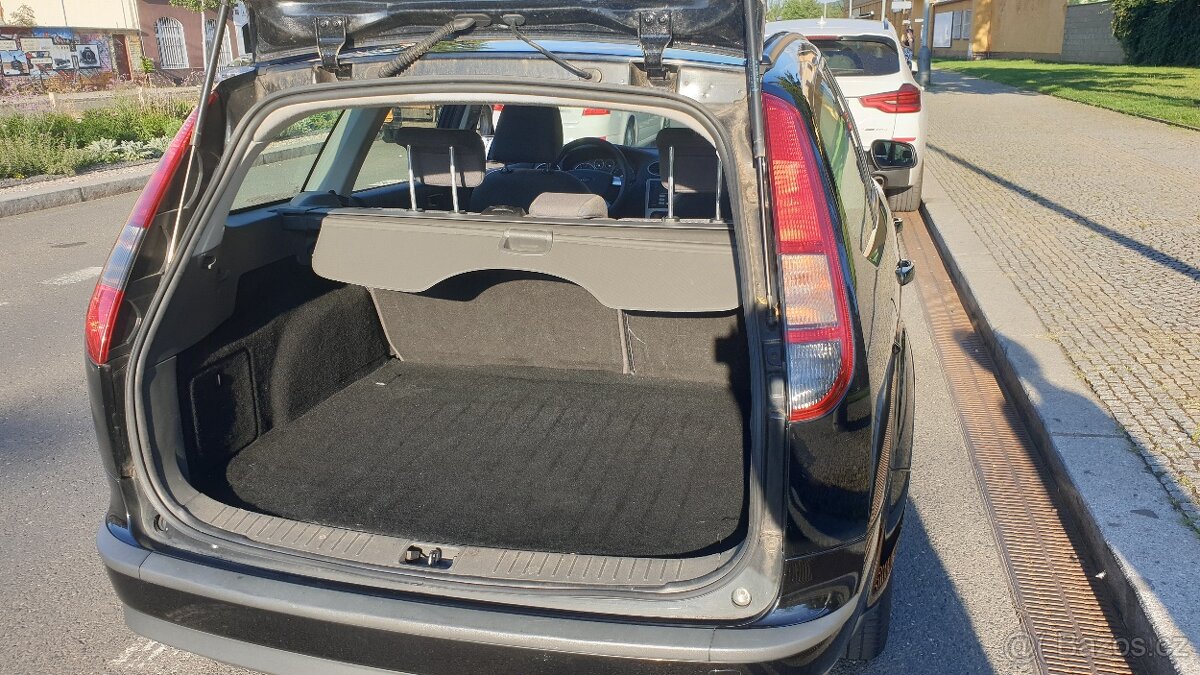 Ford Focus Kombi 1,6 l 74 kw