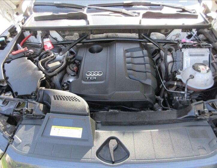 Audi Q5 SUV / Terénní 2,0 l 140 kw