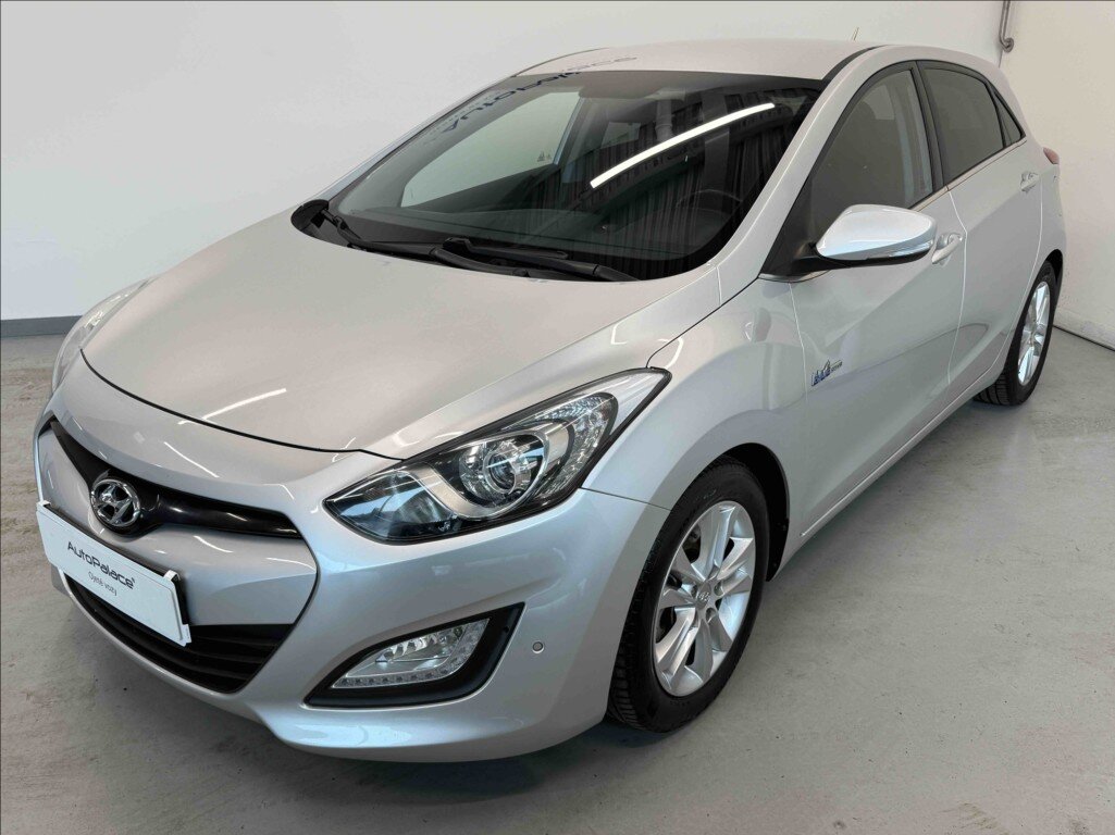 Hyundai i30 Hatchback 1,6 l 99 kw