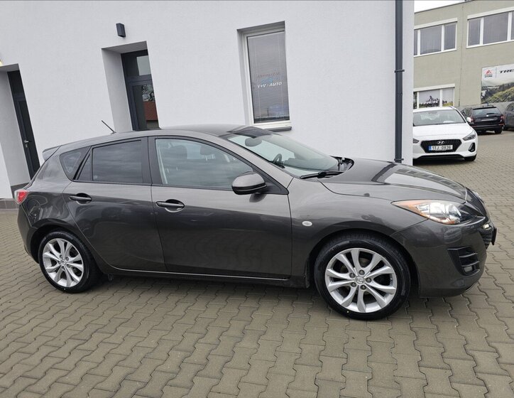 Mazda 3 Hatchback 1,6 l 77 kw