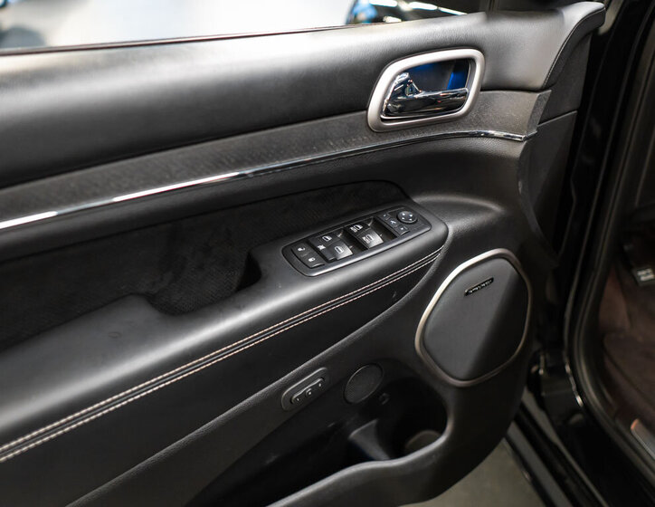 Jeep Grand Cherokee 15