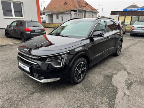KIA Niro CUV / Crossover 1,6 l 95 kw