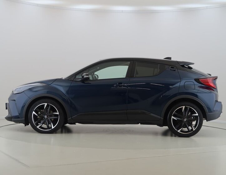 Toyota C-HR 8