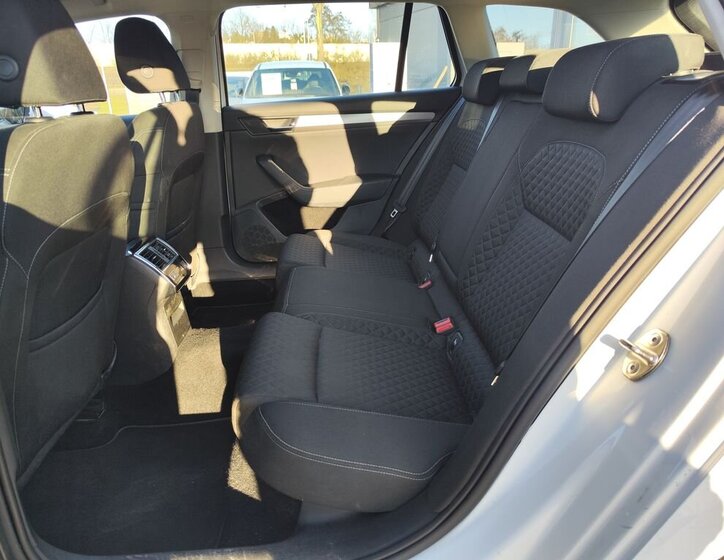 Škoda Superb Kombi 2,0 l 110 kw