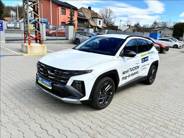 Hyundai Tucson SUV / Terénní 1,6 l 186 kw