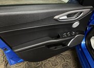 Alfa Romeo Giulia Sedan / Limuzína 2,0 l 206 kw