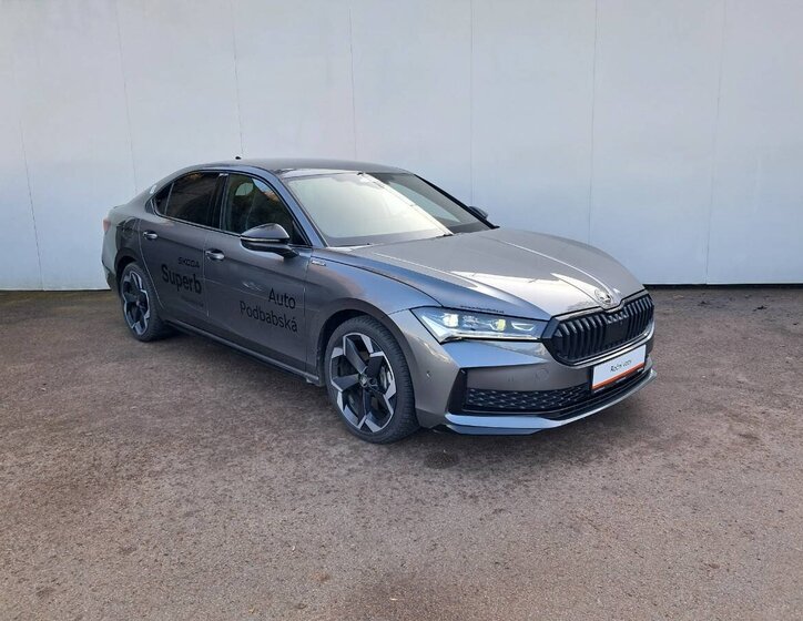 Škoda Superb Liftback 2,0 l 142 kw