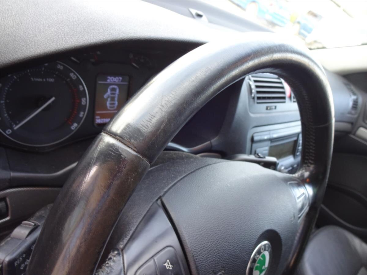 Škoda Octavia Kombi 2,0 l 103 kw